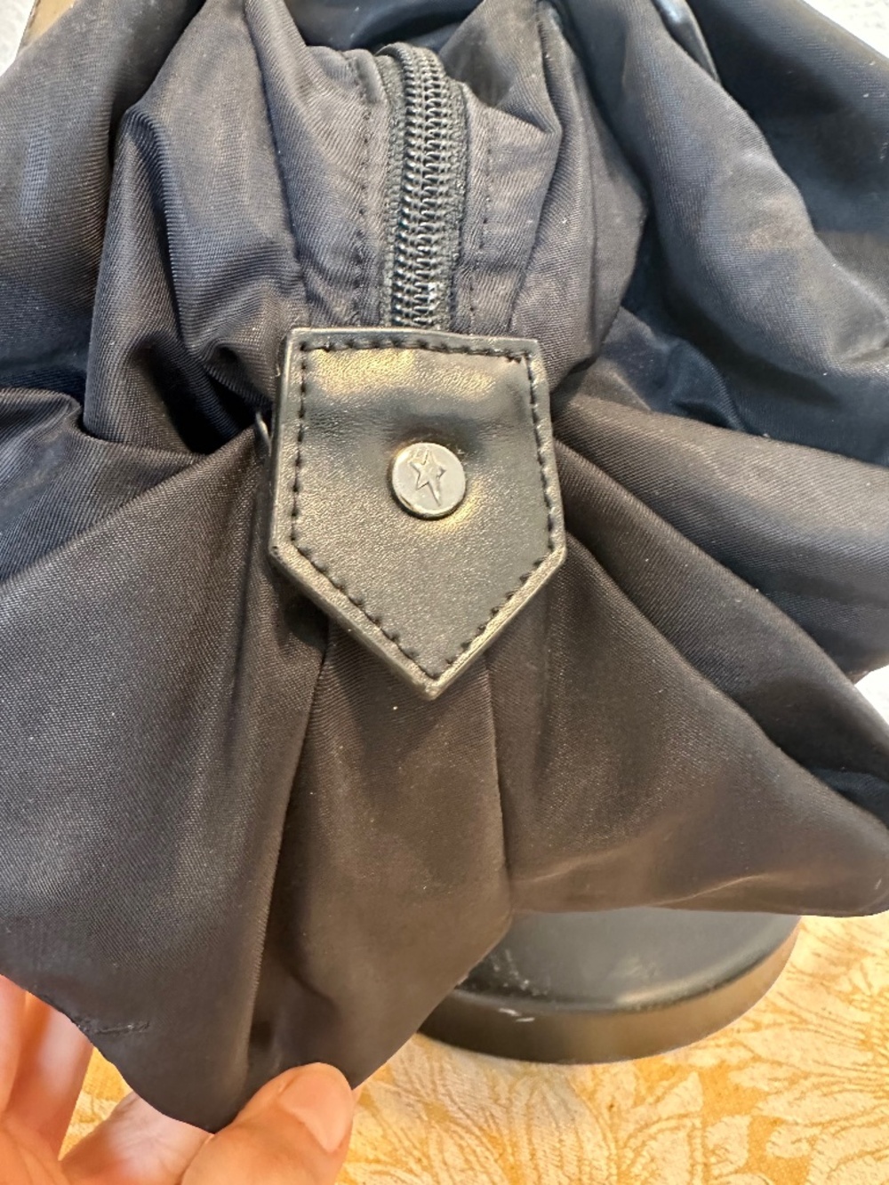 Vintage Thierry Mugler Hobo Bag With signature star closure - Picture 5 of 12